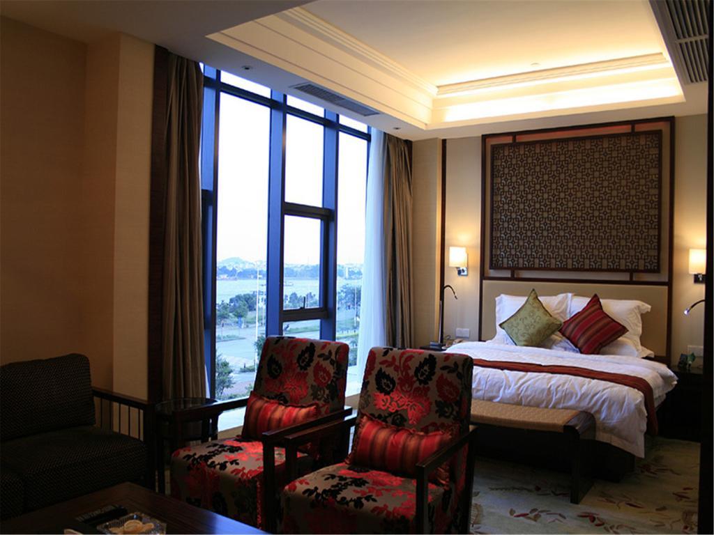 Southern Club Hotel Guangzhou Bagian luar foto